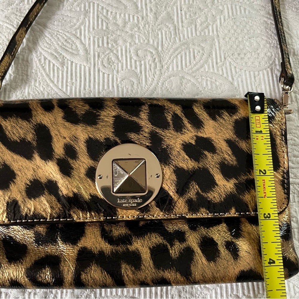 Kate Spade Leopard crossbody purse - Picture 5 of 7